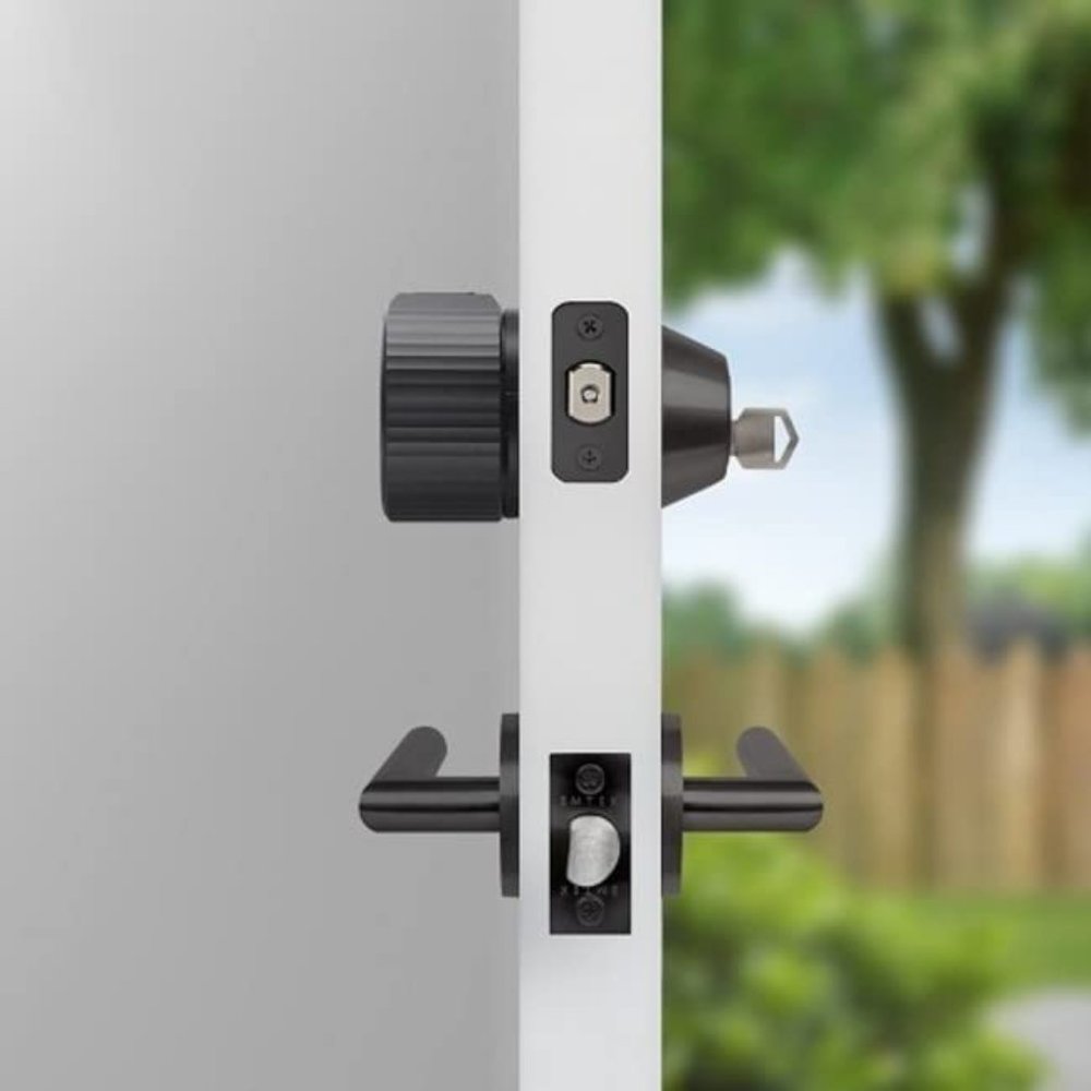 August Wi-Fi Smart Lock - Picture 2 of 5